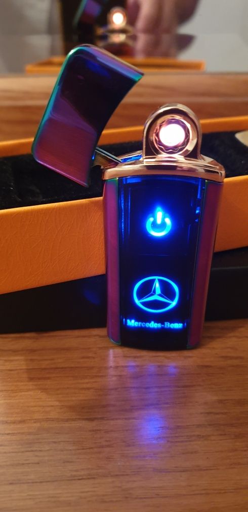 Isqueiro eletrónico, Usb ,Novo ,Mercedes Benz