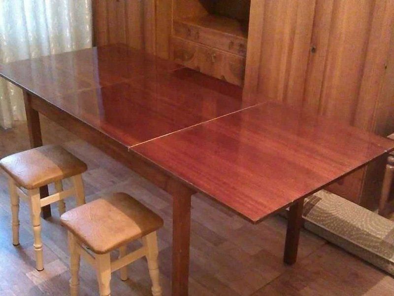 Стiл полiрований розкладний