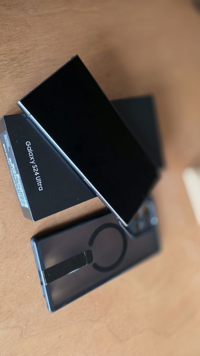 Samsung S24 Ultra - 512GB / Preto