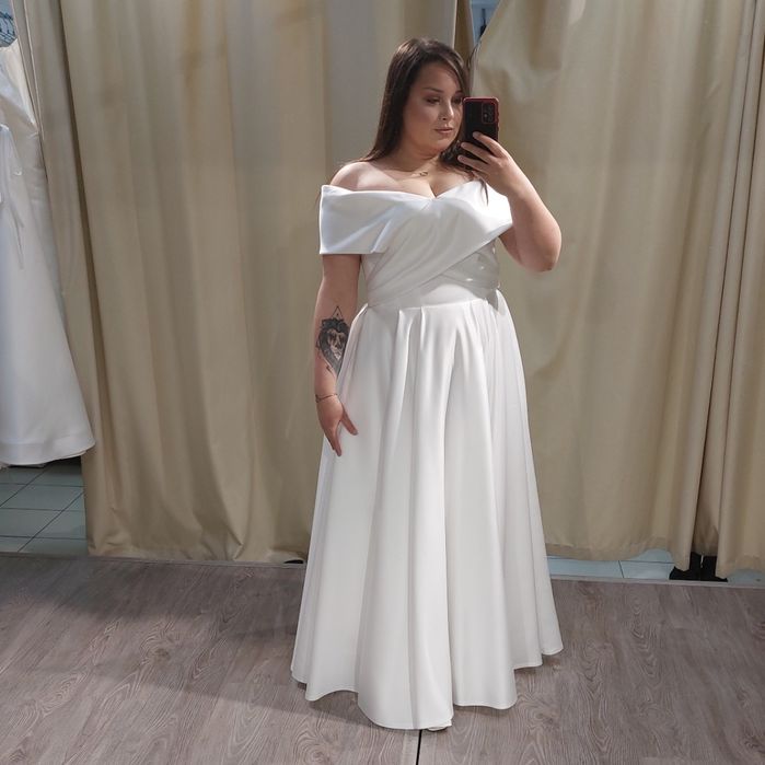 Атласна весільна сукня (50-54р)