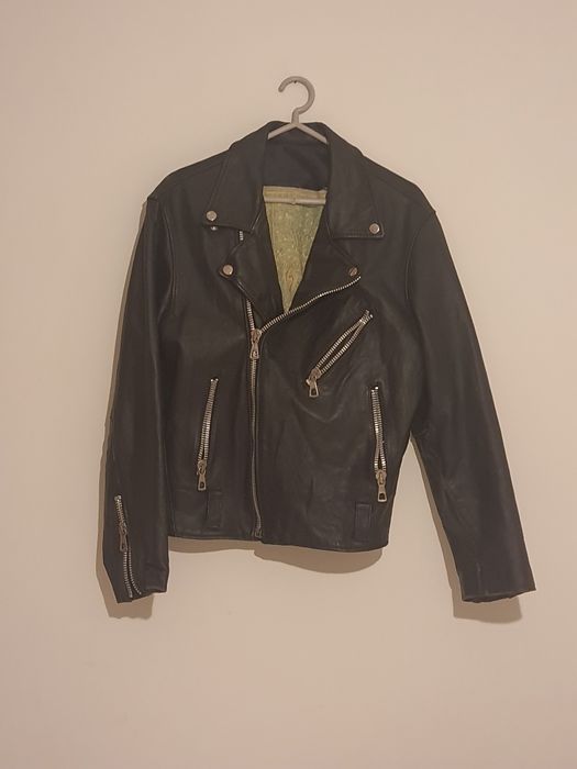 Jaqueta de couro preta
