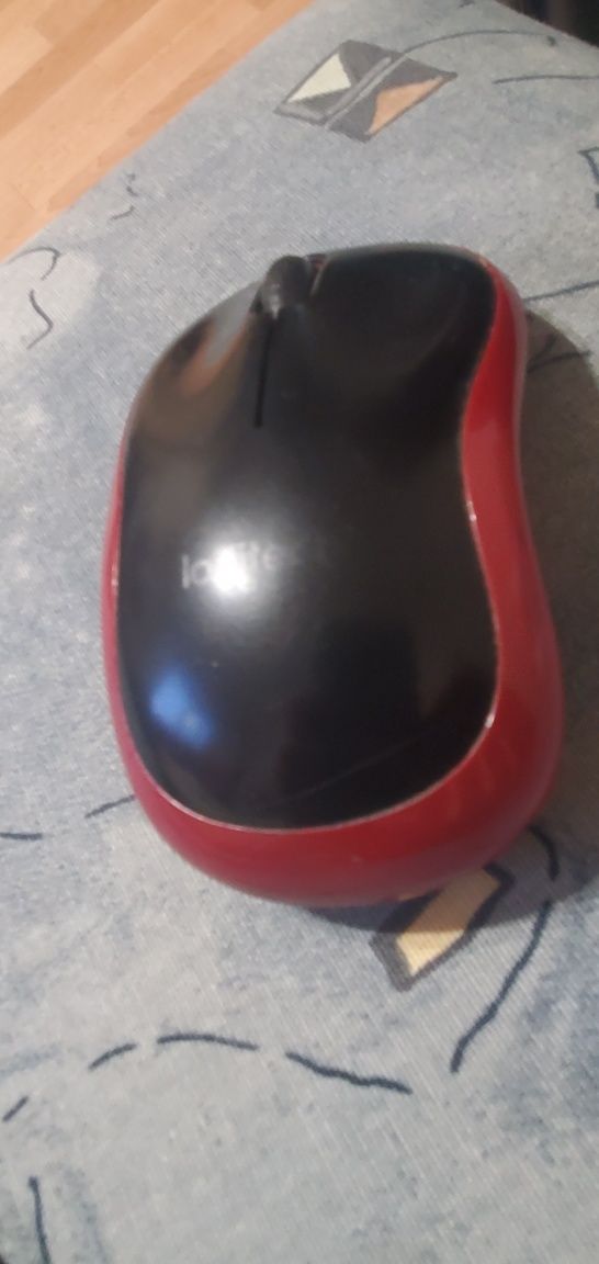 Logitech M185 Мишка