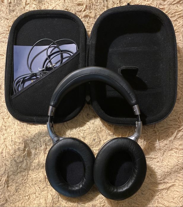 Продам аудіофільські hi-res блютуз навушники Denon GC 30
