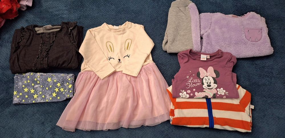 Zestaw ubranek dla dziewczynki