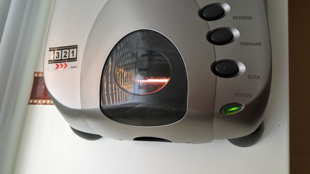 Профессиональный сканер для пленки Pacific Image PrimeFilm XAs