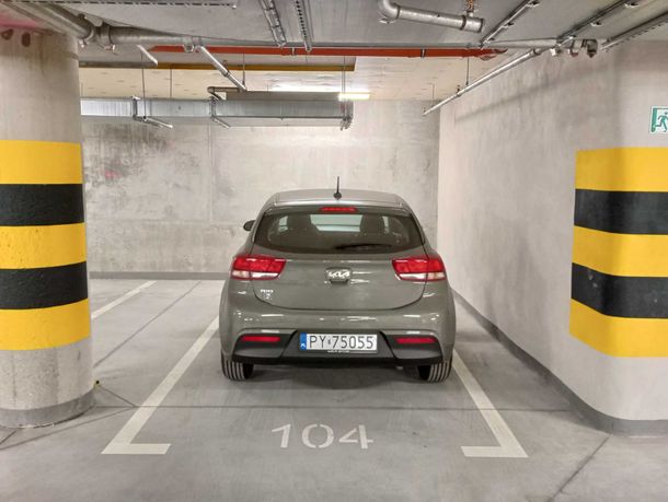 Miejsce postojowe garażowe parkingowe HANZA TOWER Szczecin wynajem