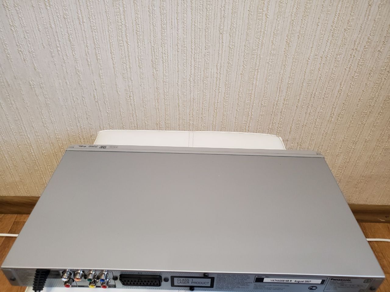 DVD плеєр Panasonic S33 в гарному стані
