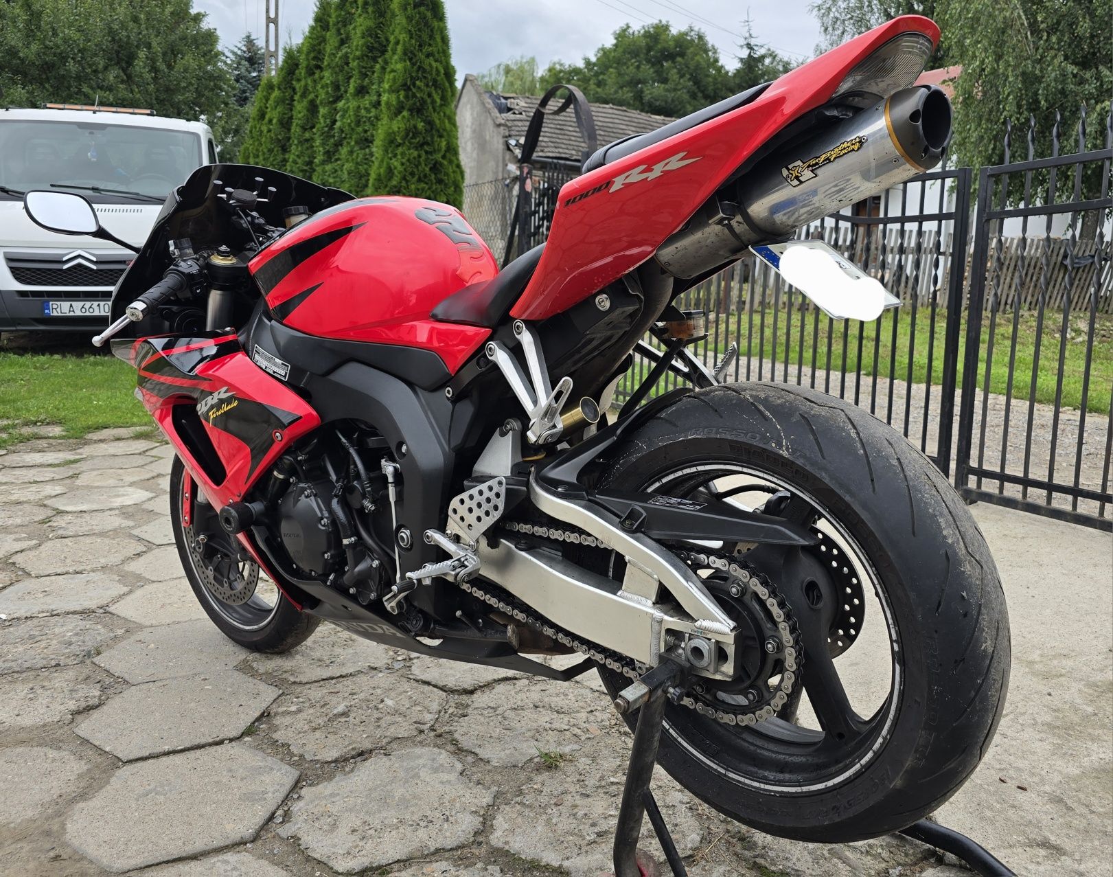 Honda CBR 1000RR SC57B lift (nie r1,gsxr,600rr)