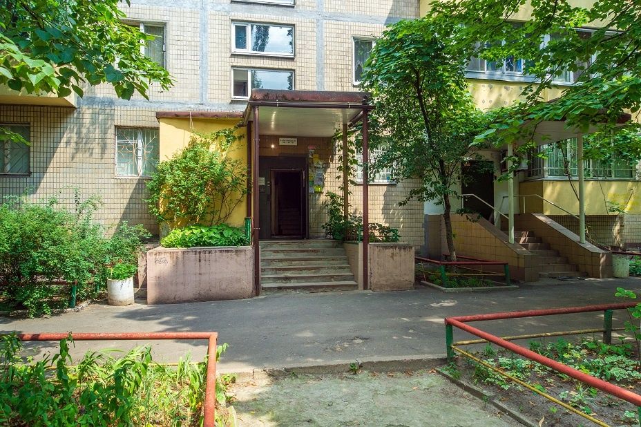 Вільна!  1к Квартира посуточно Київ м.Звіринецька Бул.  Дружби народів 8А