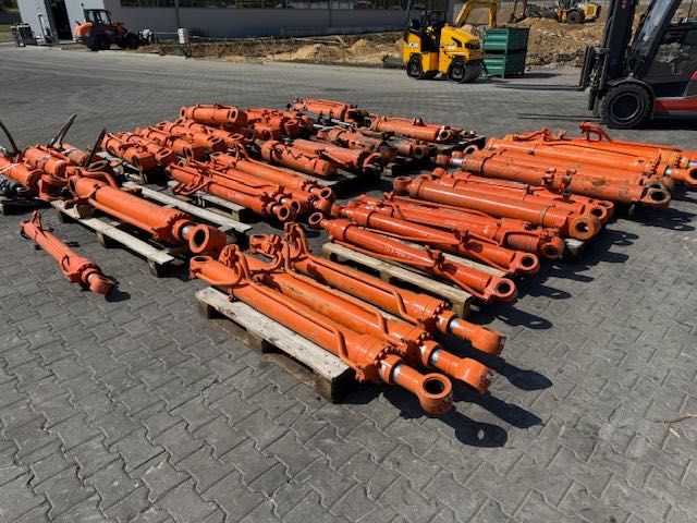 Siłownik hydrauliczny doosan nowy