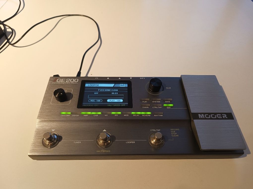 Procesor gitarowy Mooer GE200