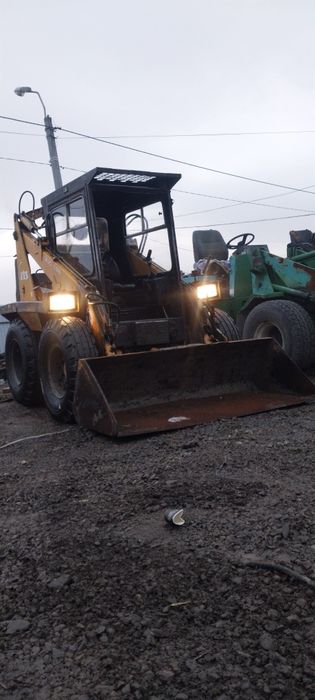 погрузчик навантажувач bobcat