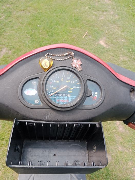 Skuter Kymco 50 4 suw