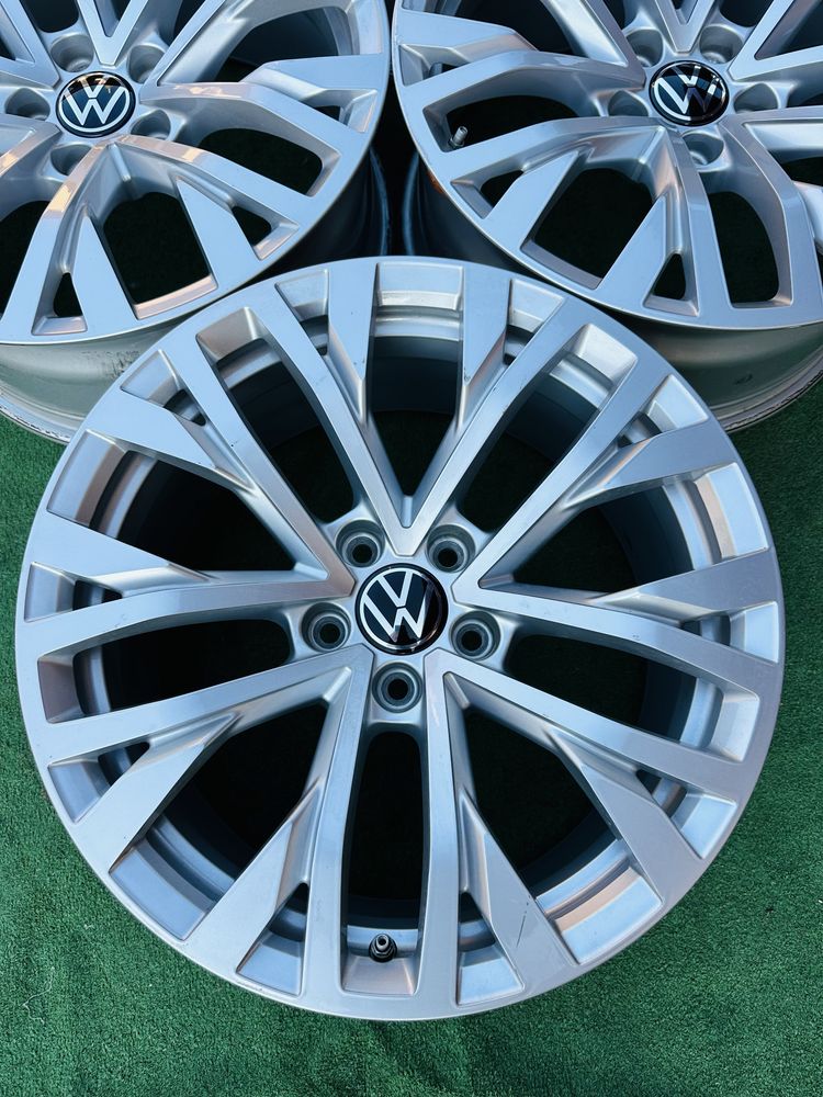 Диски ковані 5/112 R19 VW Touareg Audi Q5 Q7 A6 A7 A8 з датчиками