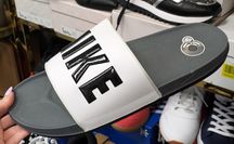 Klapki Nike rozmiar 51.5