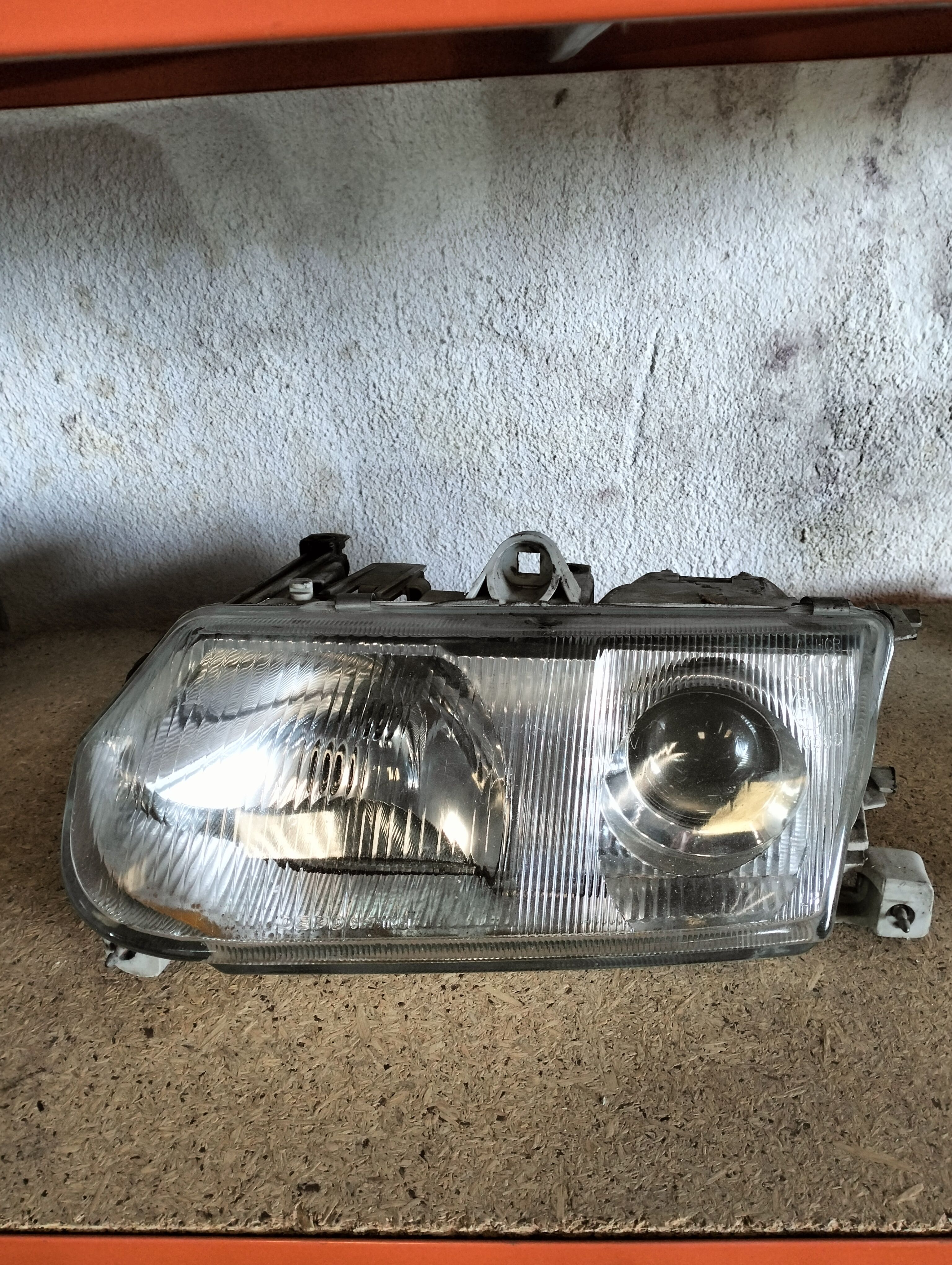 Optica Esquerda Alfa Romeo 145 e 146 (930)