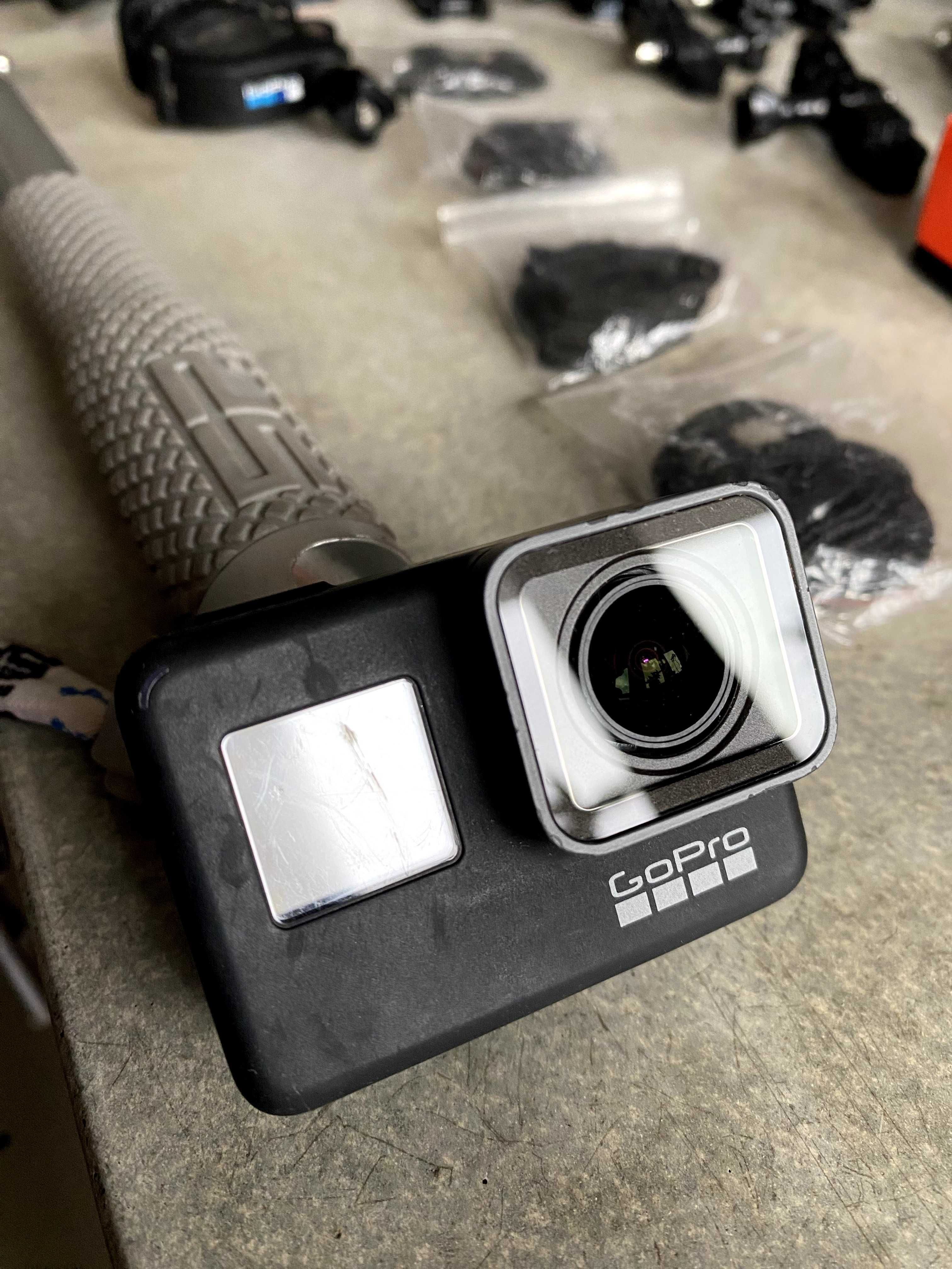 GoPro Hero 7 Black + akcesoria