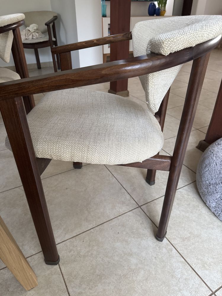 Fotel w kolorze wenge