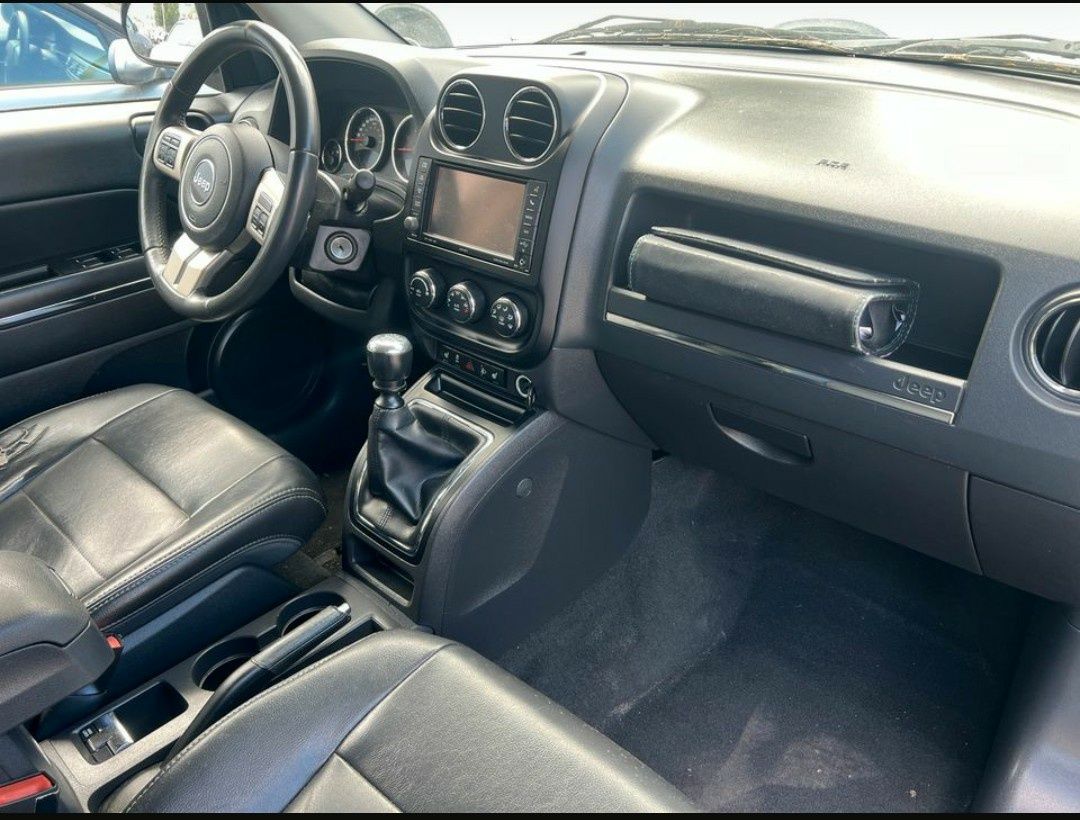 Jeep Compass 2.2 DIESEL 2012 ROK