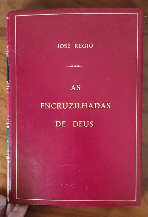 José Régio (7 títulos)