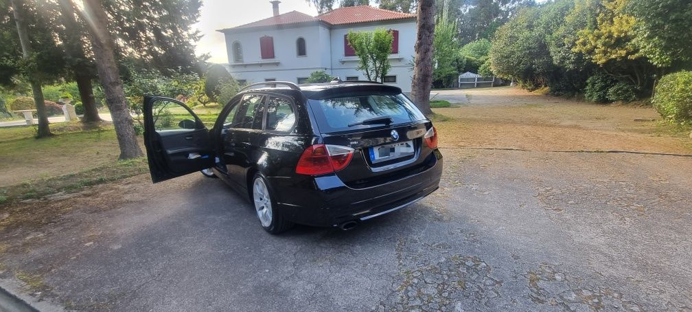 BMW 318 d Touring