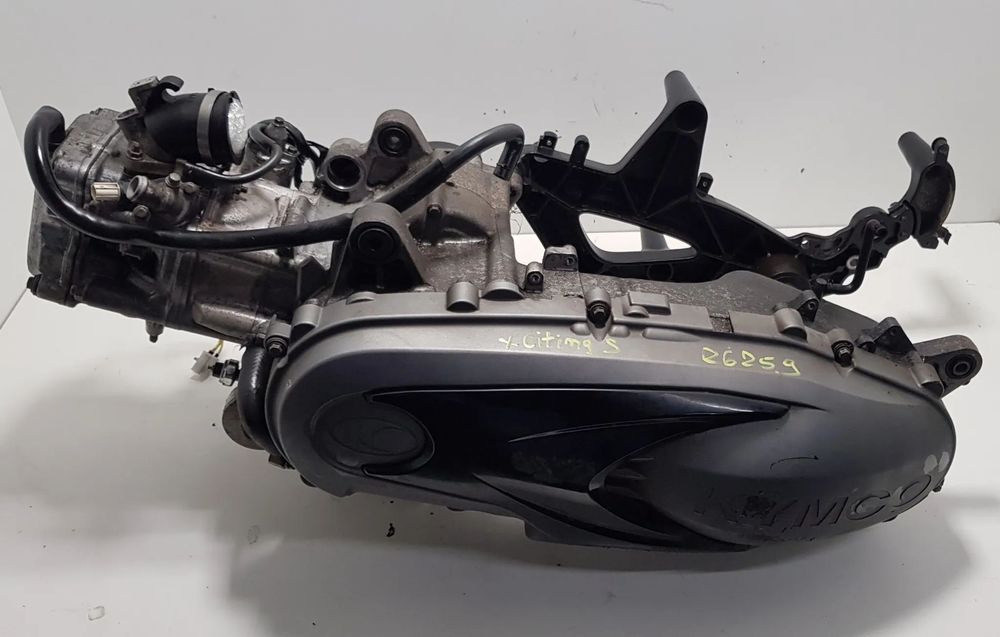 Kymco XCITING S 400i Silnik