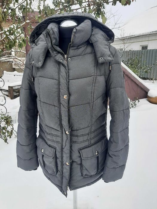 куртка зимова пуховик р 40