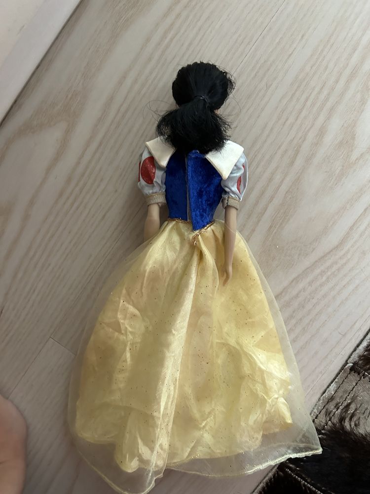 Mulan e Branca de Neve: Bonecas Disneyland Paris