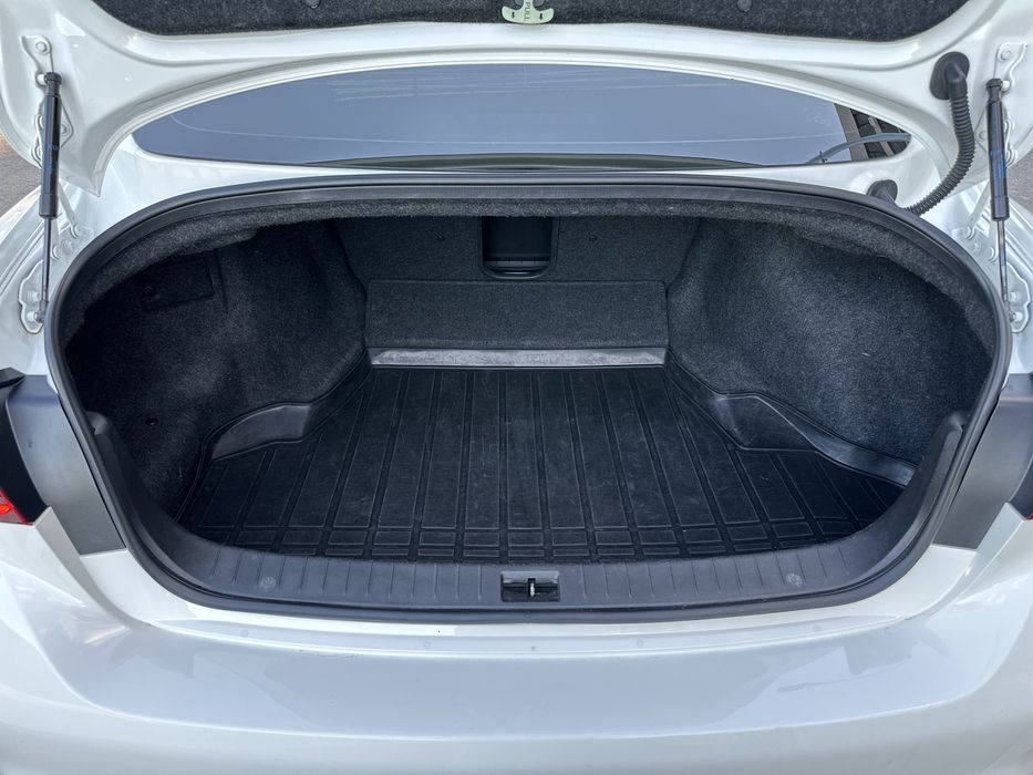 Продам Інфініті Q50