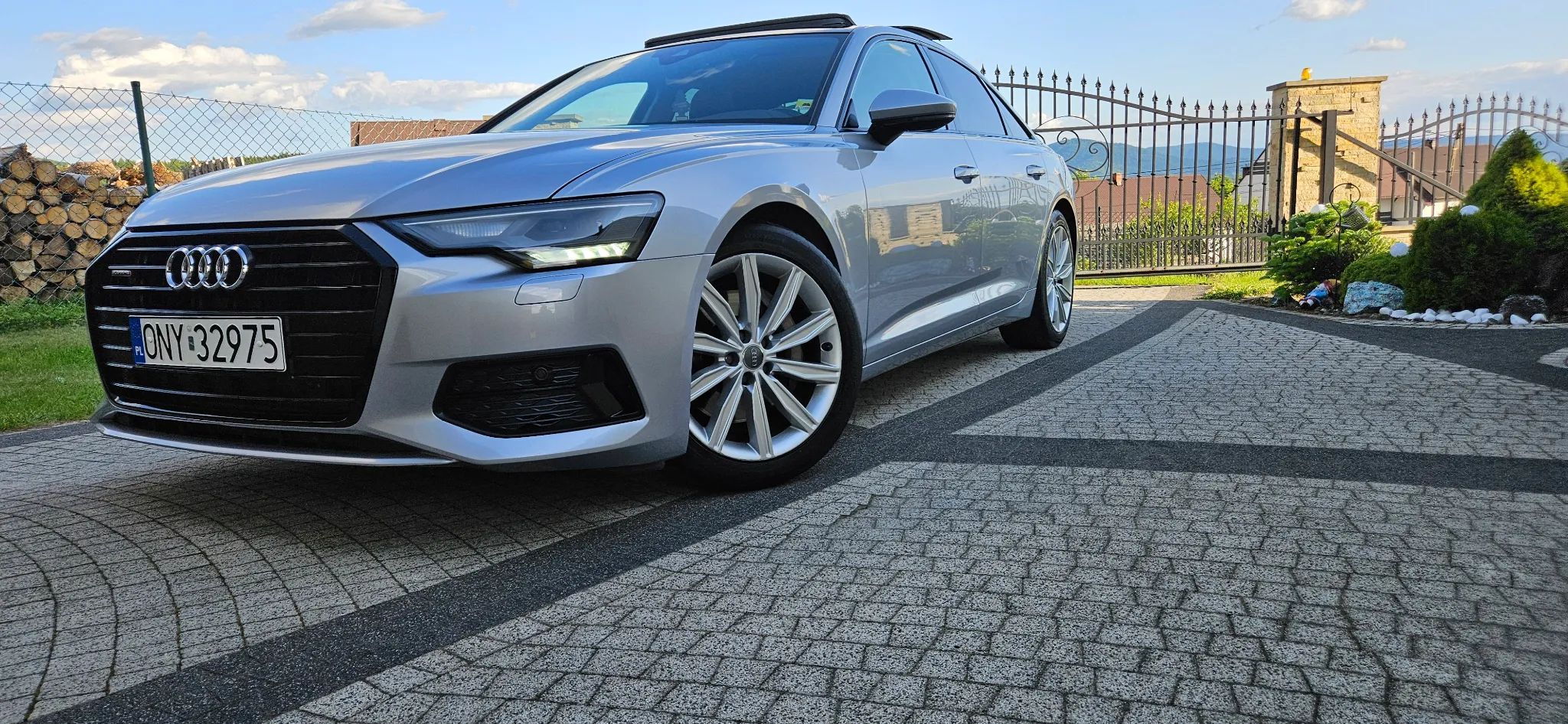 Audi A6 Audi A6 quattro