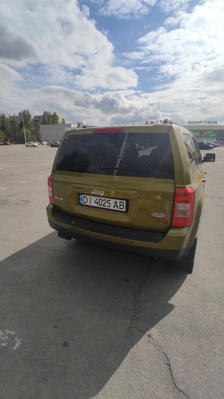 Продам Jeep patriot 2012 г.в.