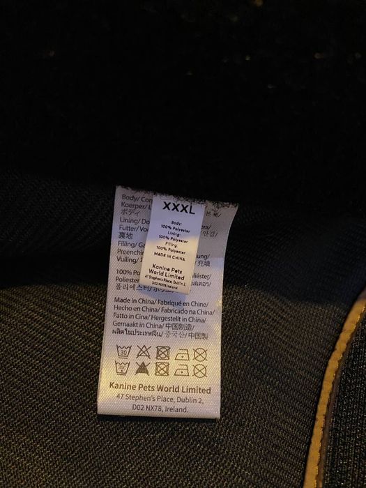 Ocieplana kurteczka dla psa Hugo Boss