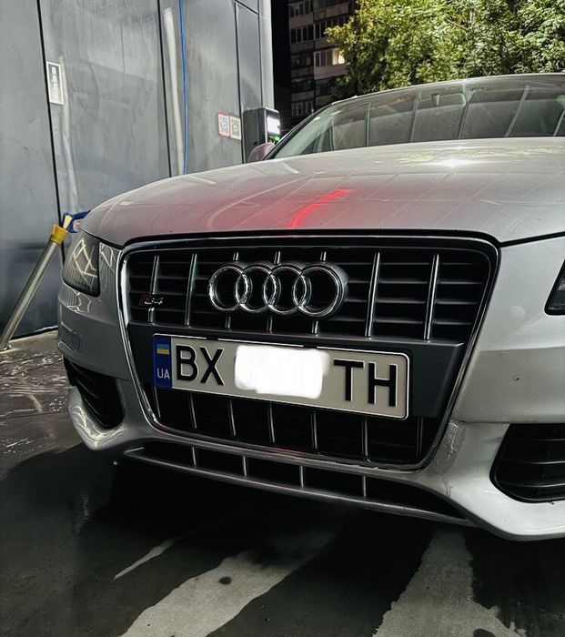 Рамка / Надміцні тримач номерного знака / Без рамкові тримачі / 4шт.