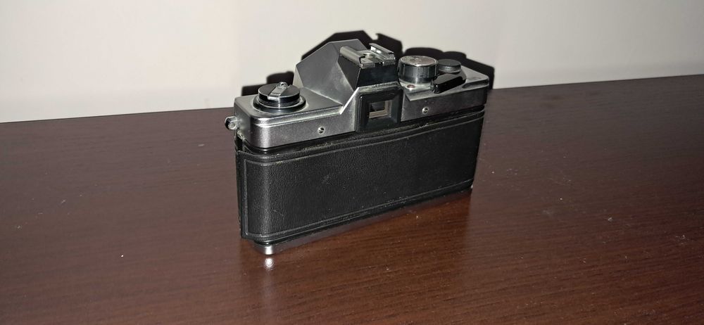 Aparat Zenit ET i Praktica MTL50