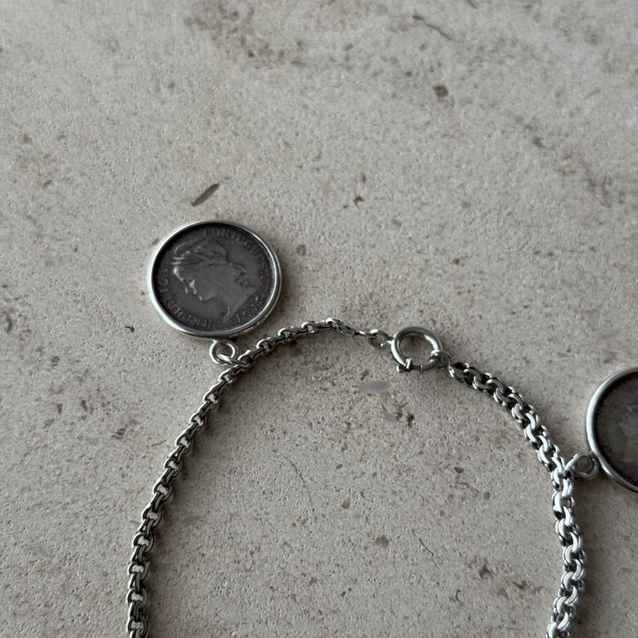 Pulseira em prata portuguesa com moedas