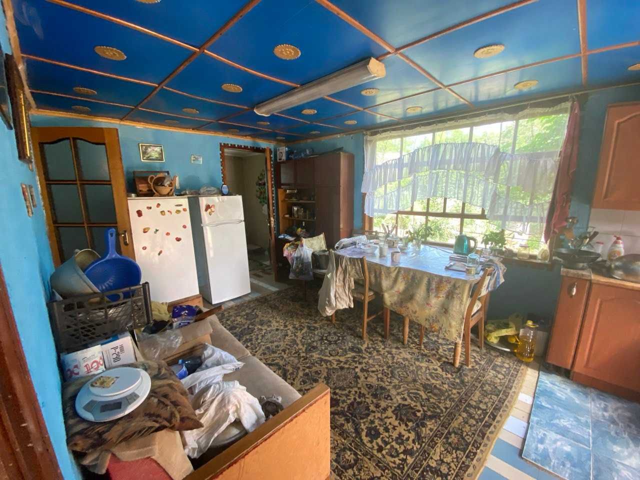 Затишна дача (с/у в будинку) з виходом на річку Тясмин