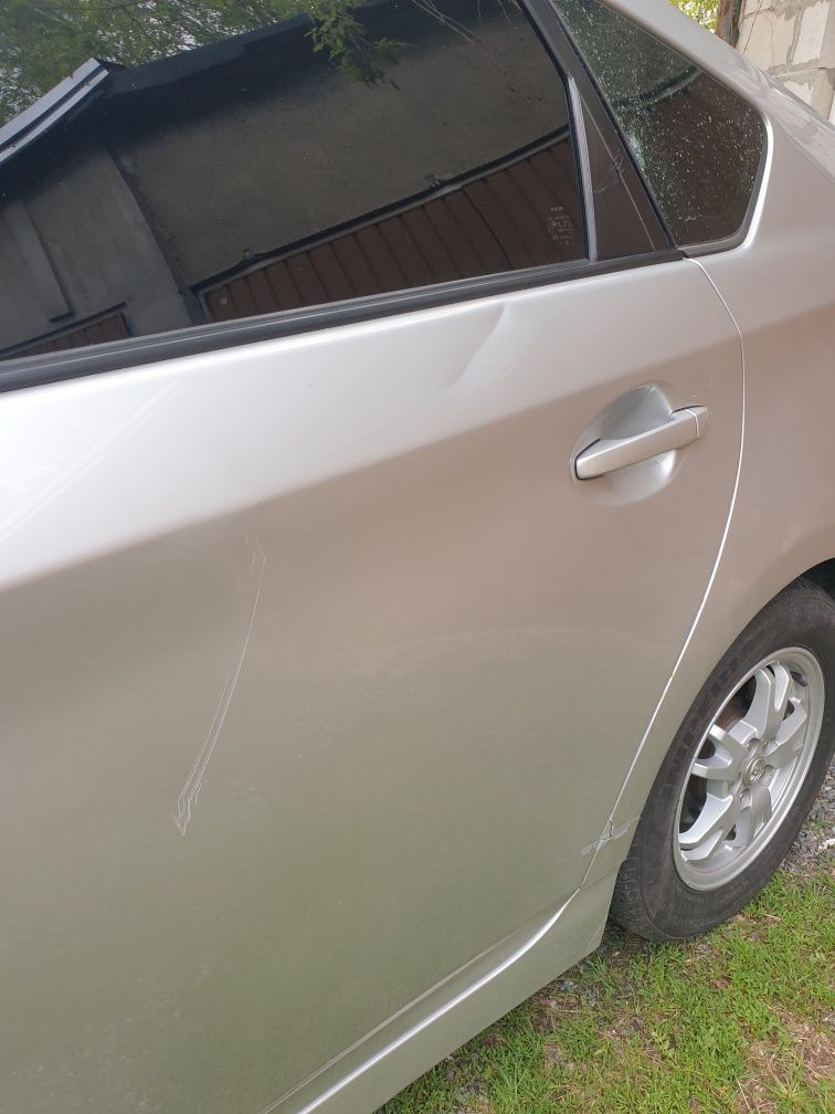 Toyota Prius 2010 r Gaz . 27 000 PLN