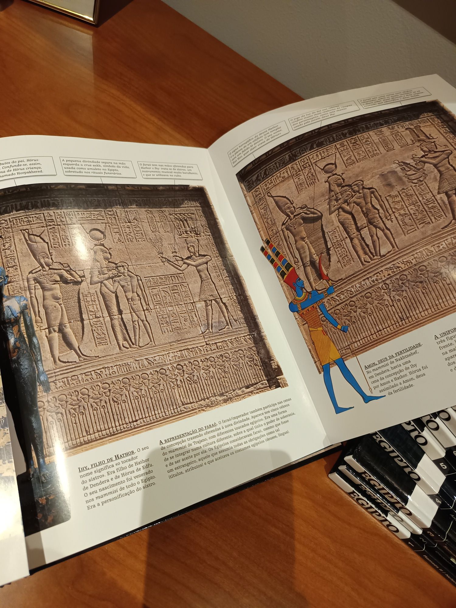 Livros sobre o Egipto