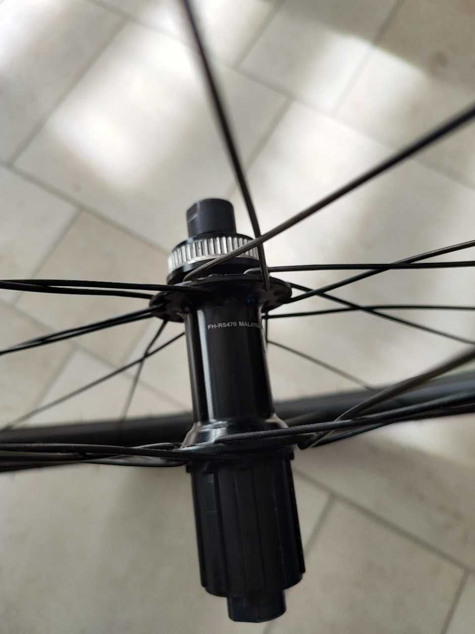 Koła gravel 28" z oponami Vittoria