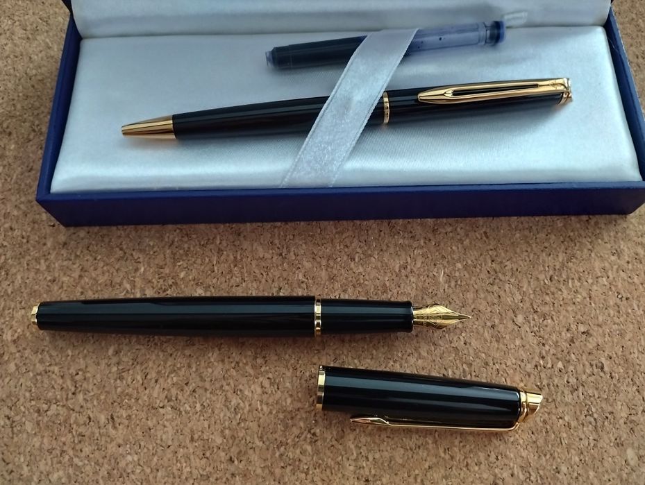 Caneta waterman Paris tinta permanente.
Caneta com garantia vitalícia.