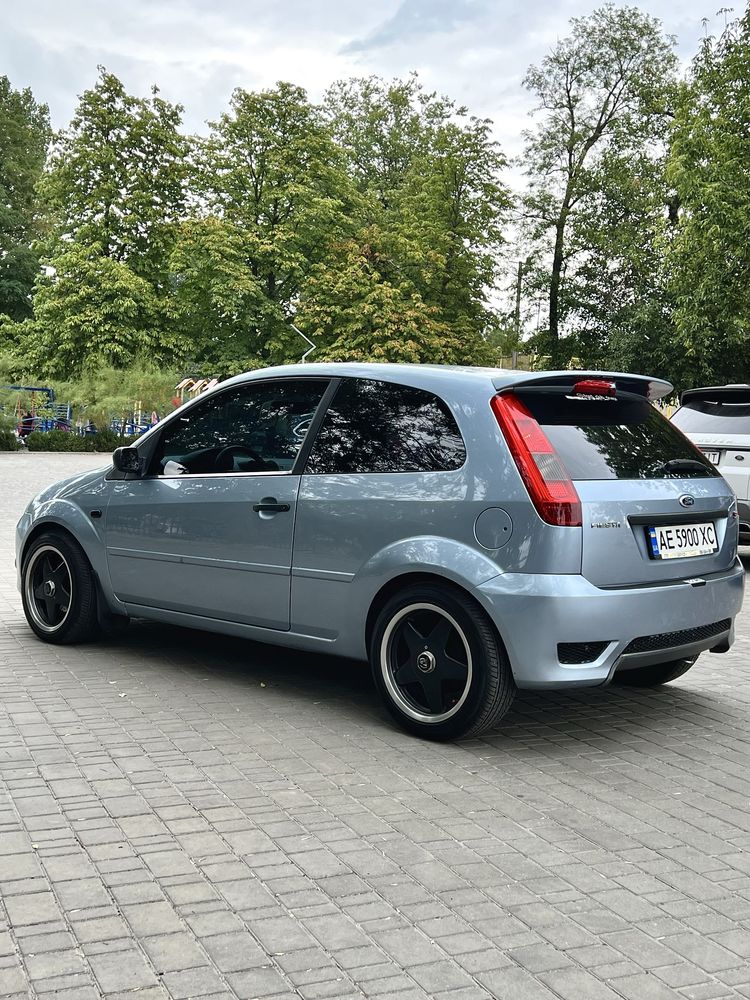 Ford Fiesta ST line 1.6 2006 год