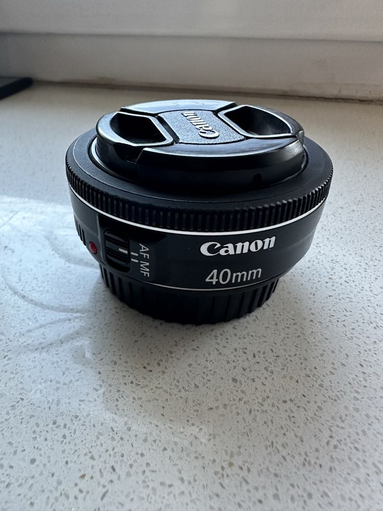 Obiektyw Canon 40 mm 2.8 STM