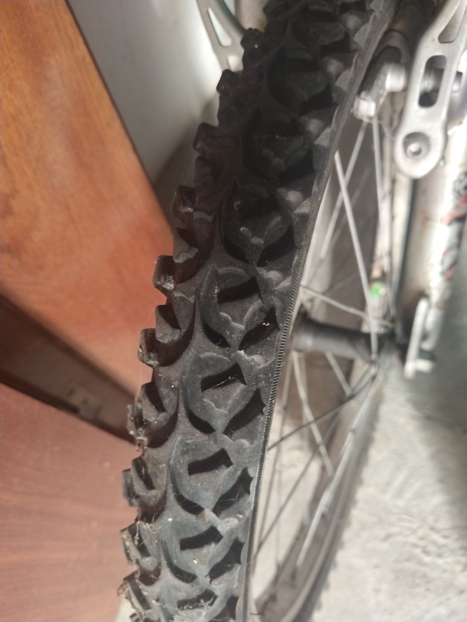 Vendo 2 bicicletas de BTT 6 velocidades