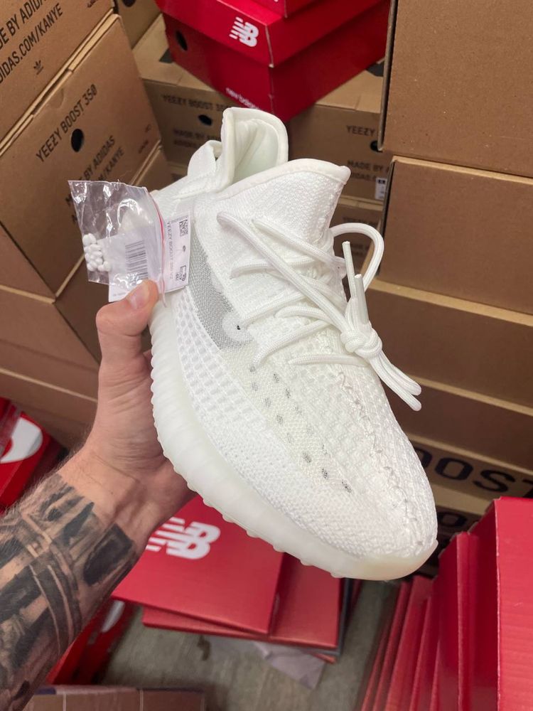Adidas yeezy boost 350 bone адідас адідаси ізі ізіки 350
