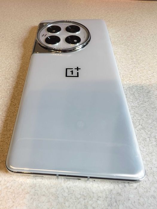 Telefon OnePlus 12 12gb 256mb Biały