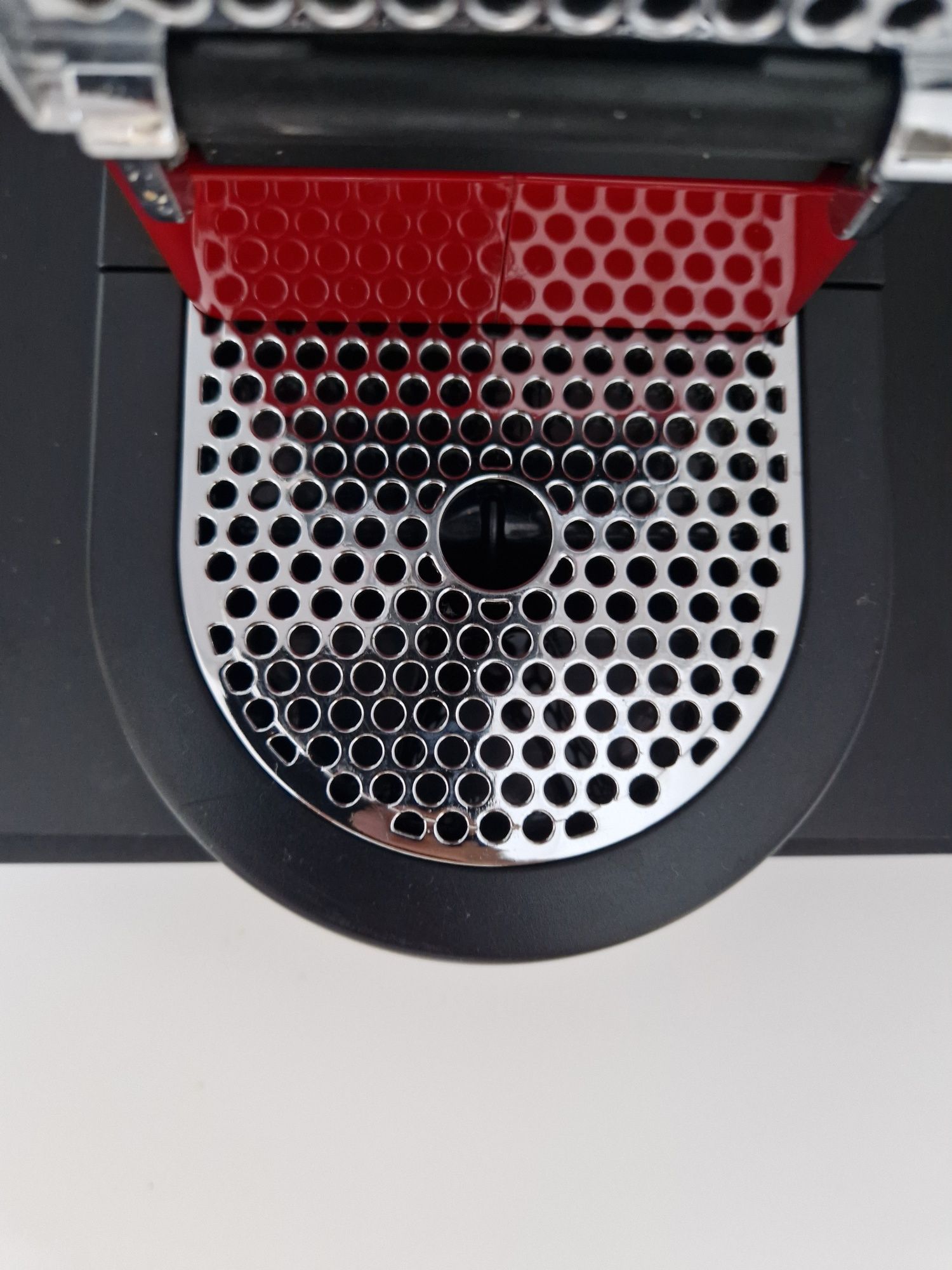 Maquina Nespresso Citiz (nova)