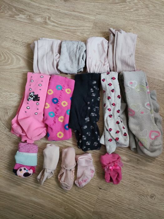 Rajstopy i skarpety dla dziewczynki