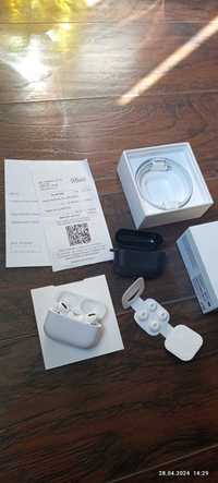 Навушники AirPods Pro with Magsafe Charging Case оригінал