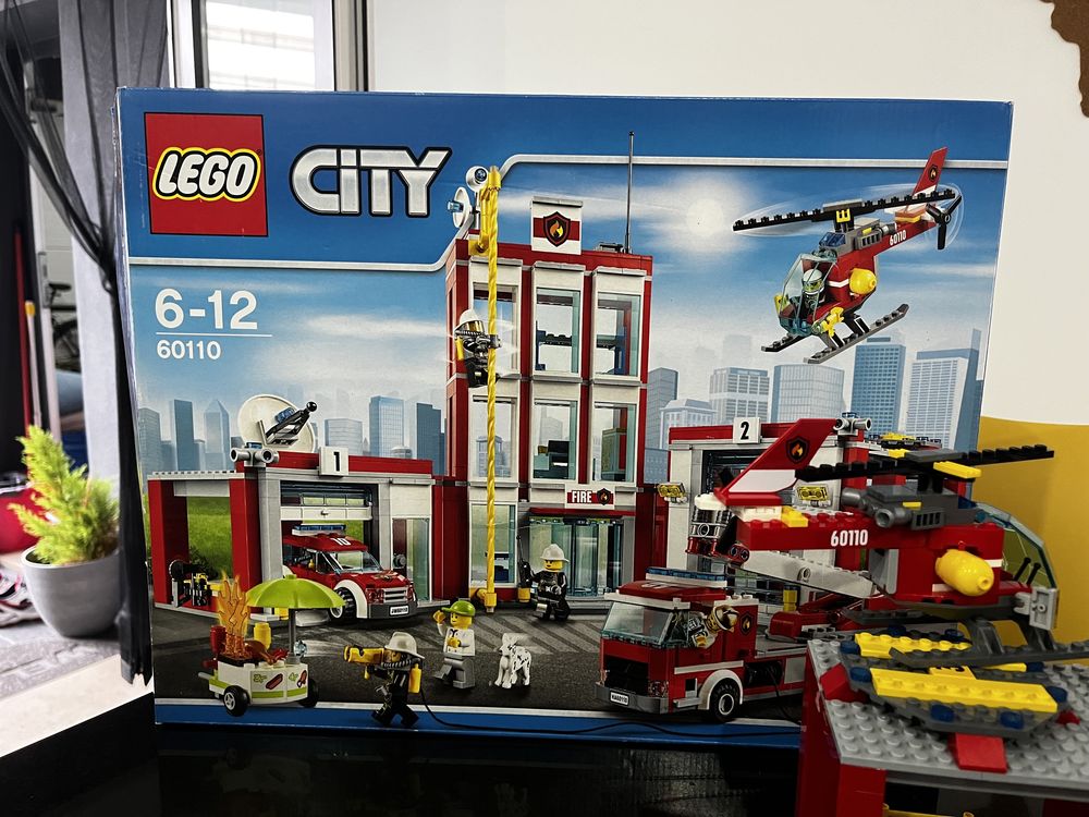 Lego 60110 Quartel Bombeiros