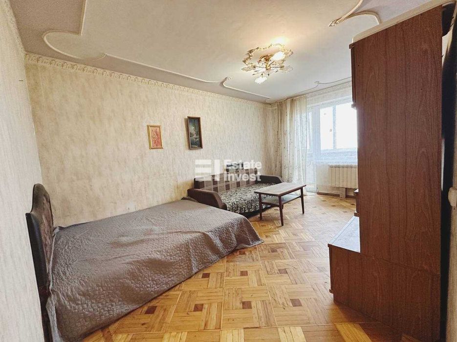 Здам 2 кімн. квартиру на вул. Ахсарова, 20.